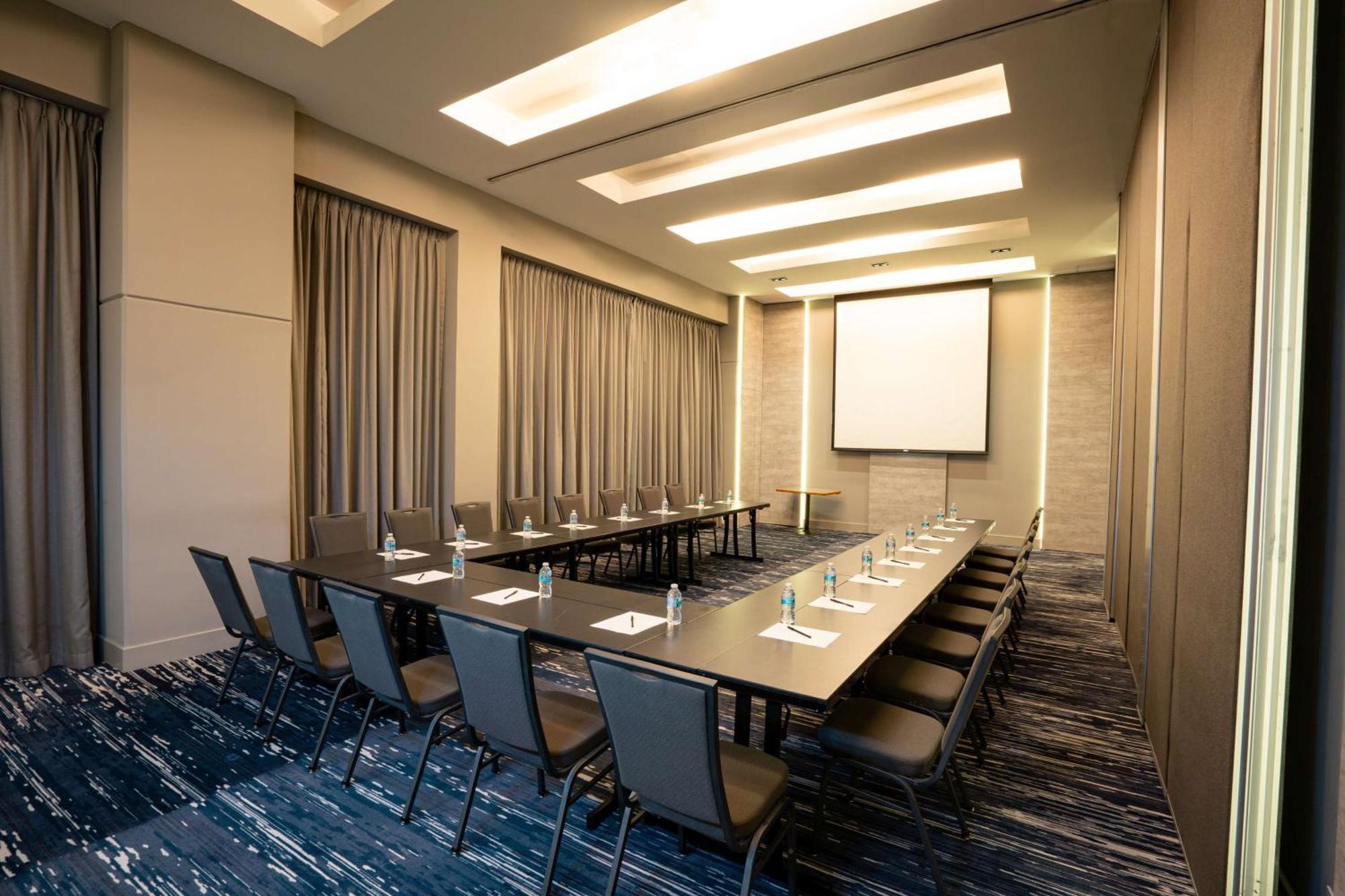 Hilton Garden Inn Mexico City Santa Fe Екстериор снимка
