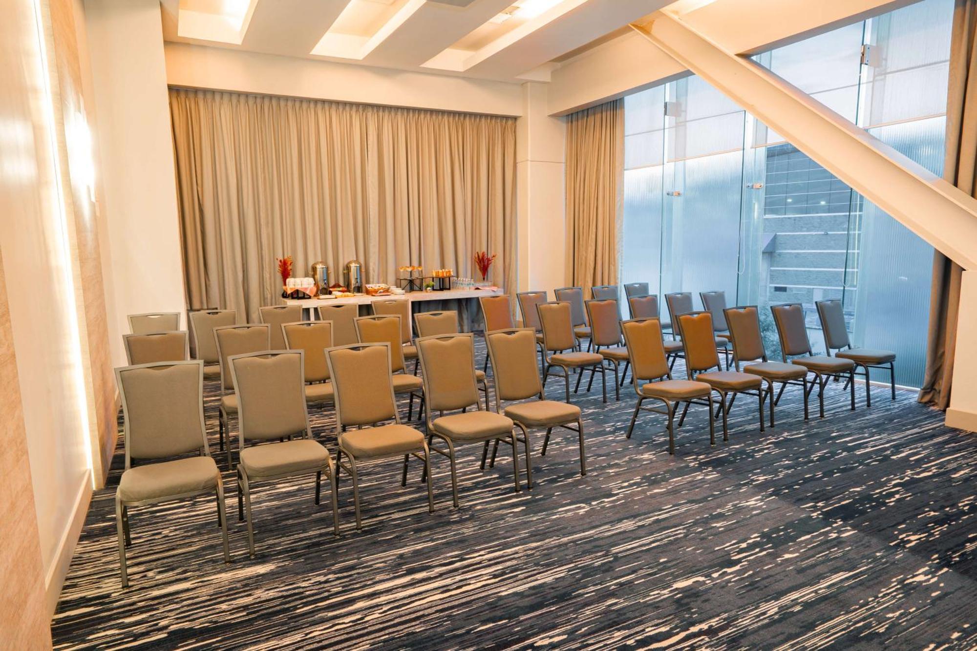 Hilton Garden Inn Mexico City Santa Fe Екстериор снимка