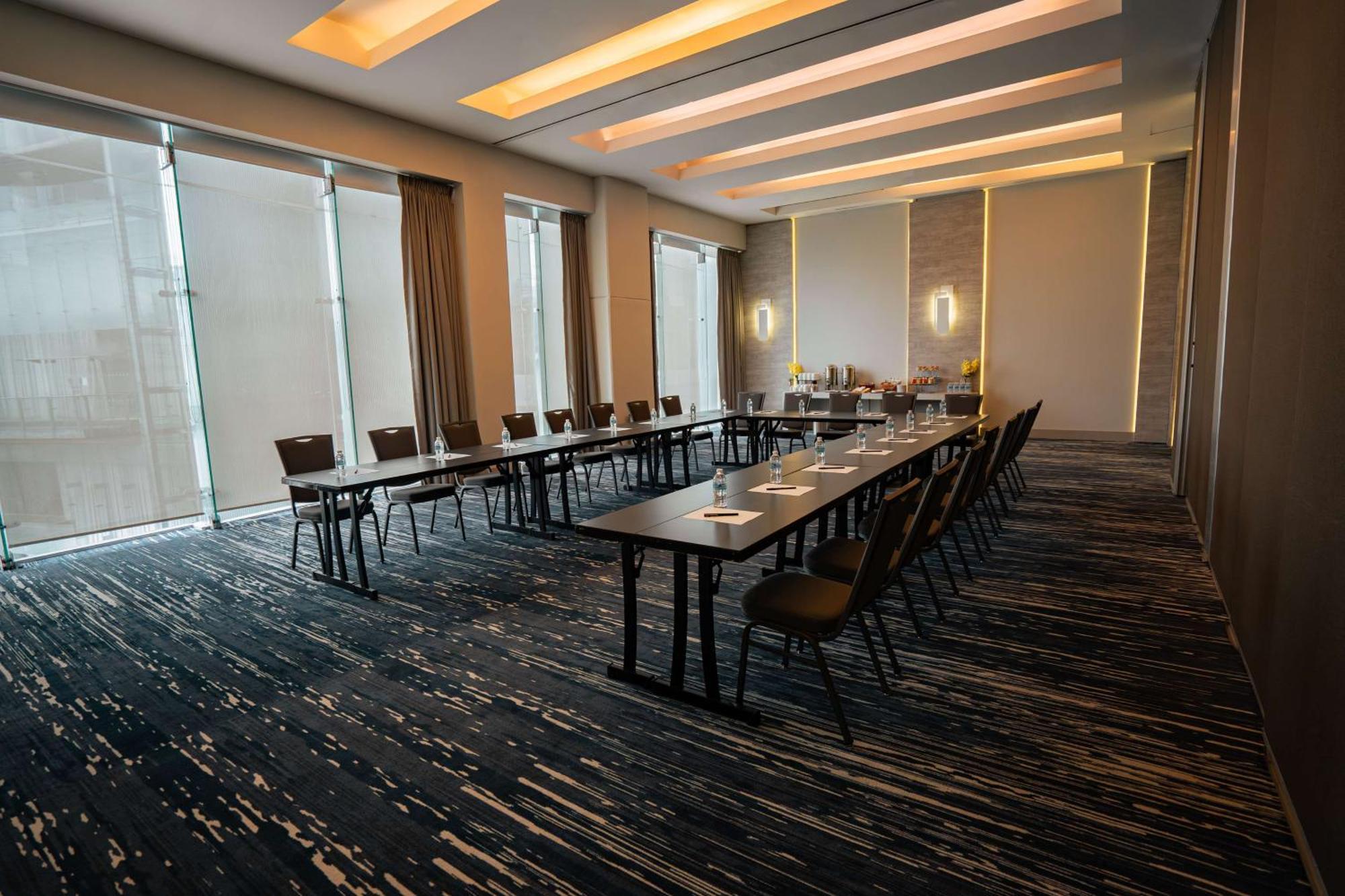 Hilton Garden Inn Mexico City Santa Fe Екстериор снимка